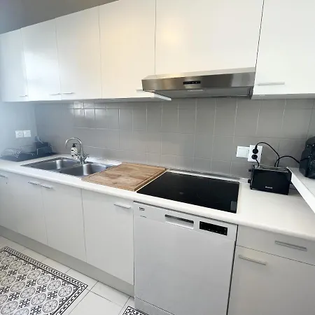 Valira 20d - Belle Avec Piscine Sur Canal Holiday home