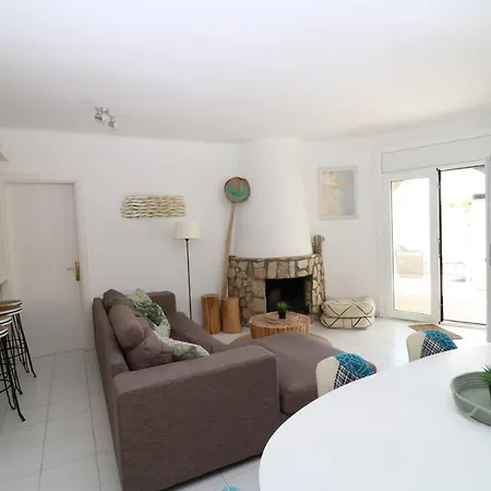 Valira 20d - Belle Avec Piscine Sur Canal *