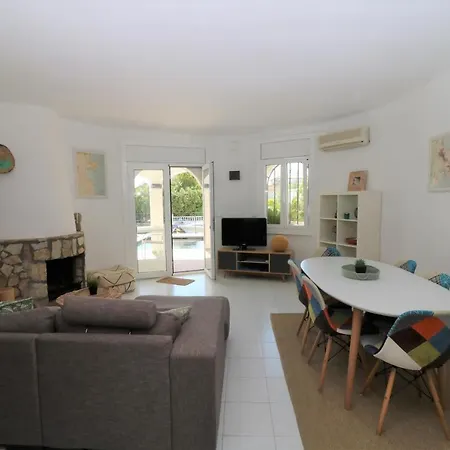 Valira 20d - Belle Avec Piscine Sur Canal Holiday home *